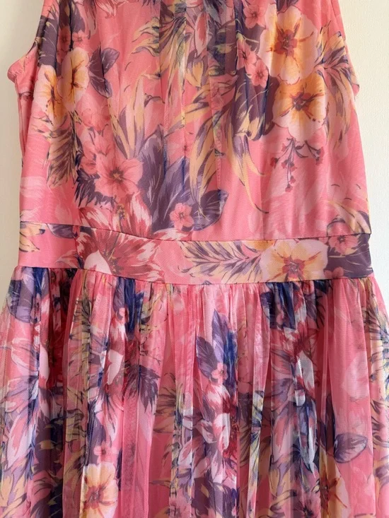 Candalite Floral Maxi Dress – Size Small – Excellent Condition - Picture 6 of 17